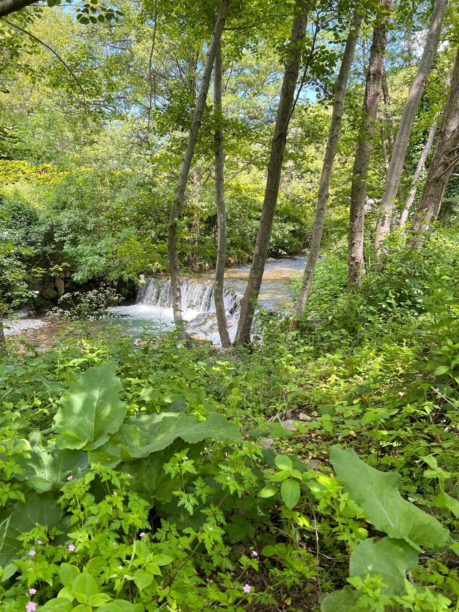 Tente Lodge En Pleine Nature Sumene Exterior photo